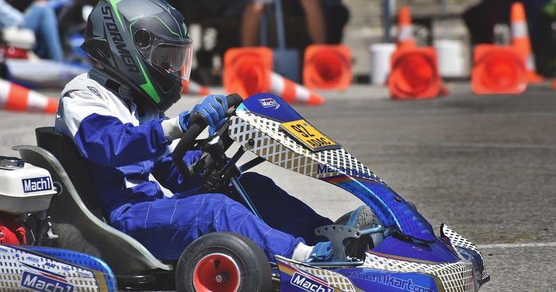 Combien coûte un karting complet pour débutant ? Le budget réel à prévoir